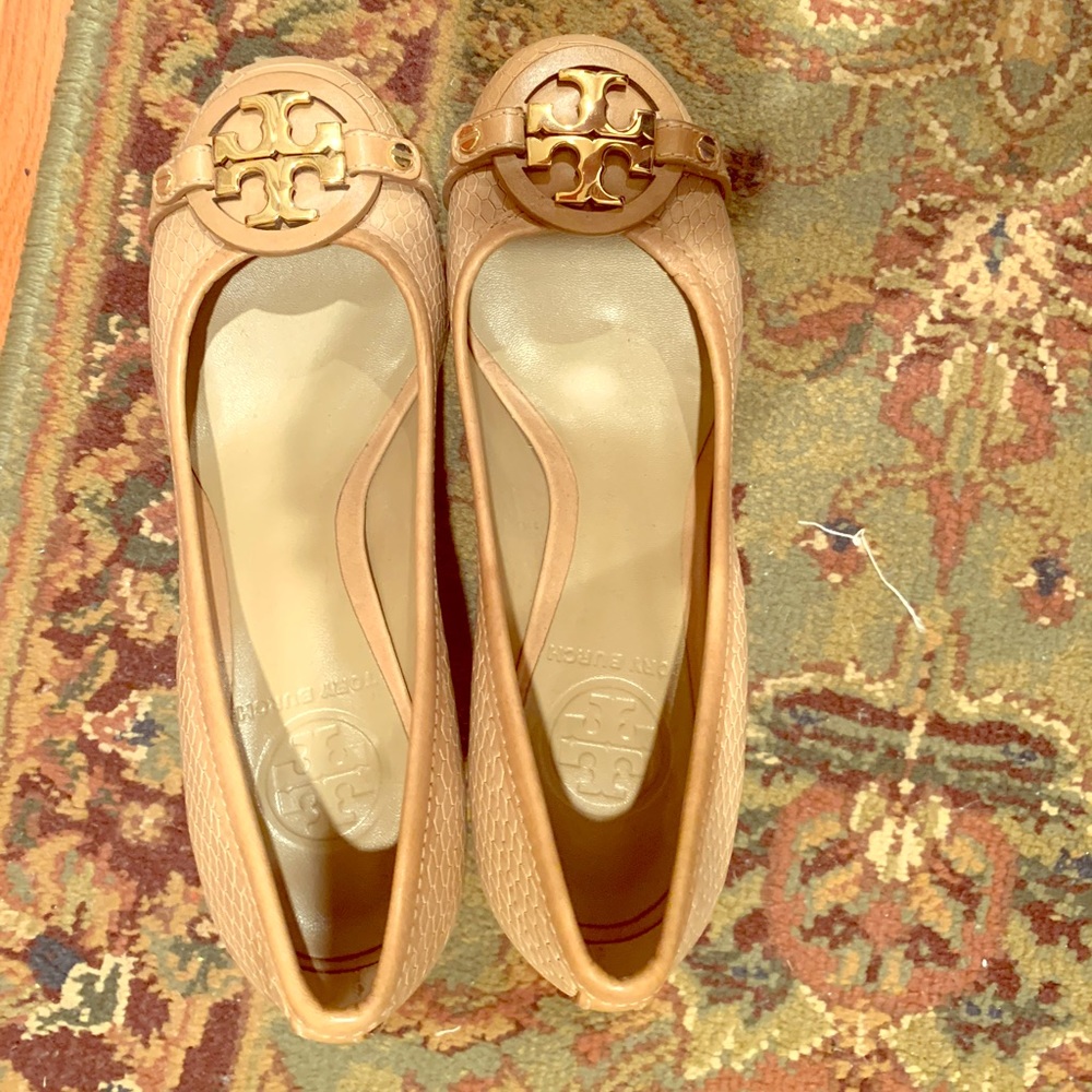 Tory Burch pumps